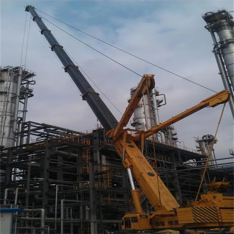 砀山县厂房钢结构吊装租赁多少吨吊车合适？